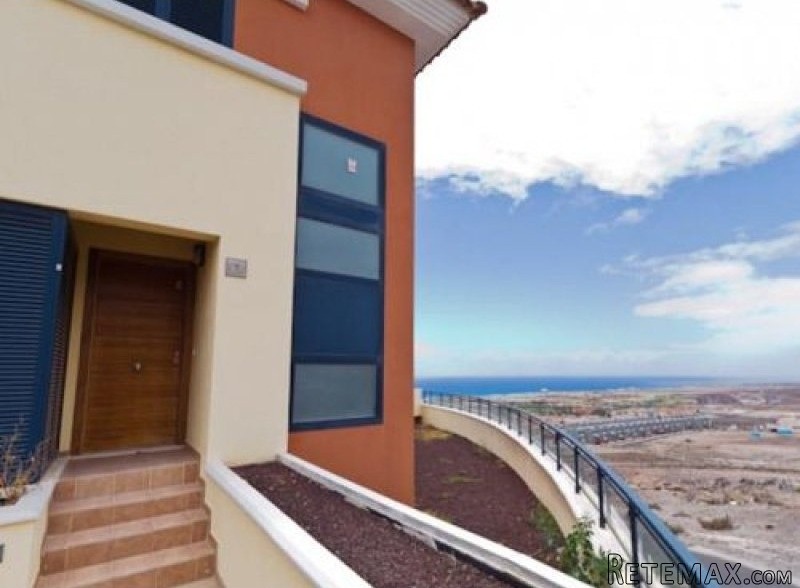 buying Flat in CASTILLO DE CALETA FUSTE