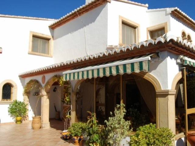 Villa for sale in Javea