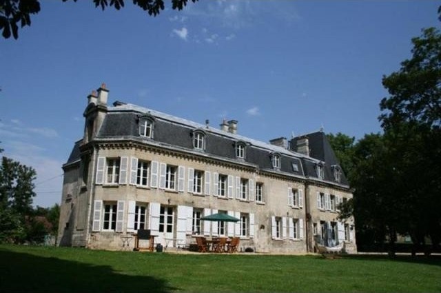 9 bedroom Castle For Sale: 60200 OISE - 2