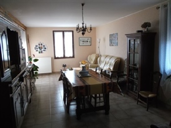 4 Bedroom House only 5 Minutes From.. - 2