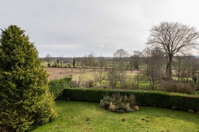 5 Bed' Country House, Huge Barn.. - 2
