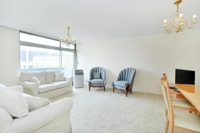 2 Bedrooms - Apartment - London - For..