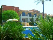 2 Bed apartment in Anarita Valley..