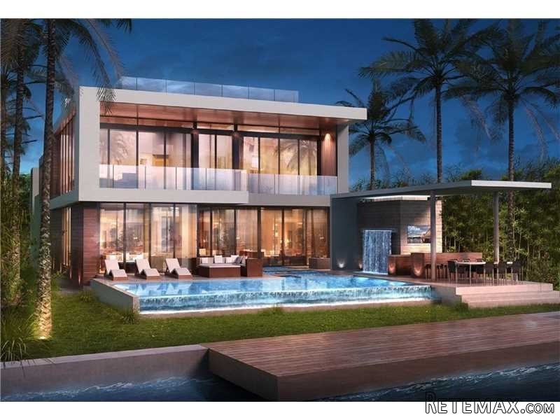 7 bedroom House For Sale: 5718 N Bay Rd