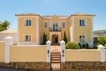 6 Bedrooms - Villa - Malaga - For Sale