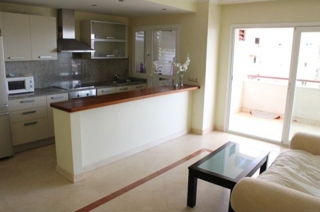 1 Bed Apartment for sale in Marbella