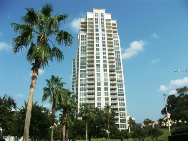 2 bedroom Property For Sale: 331..