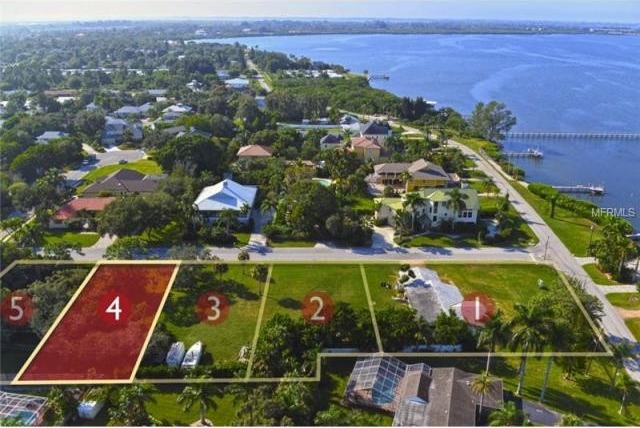 Land For Sale: 8114 17th W Ave..