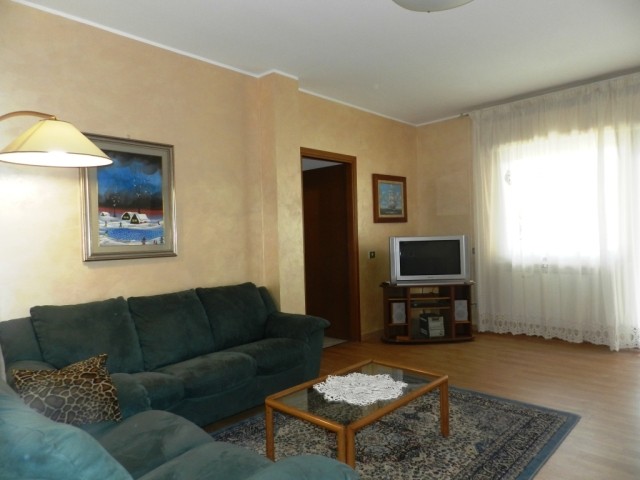 4 Bedrooms - Apartment - For Sale - 2