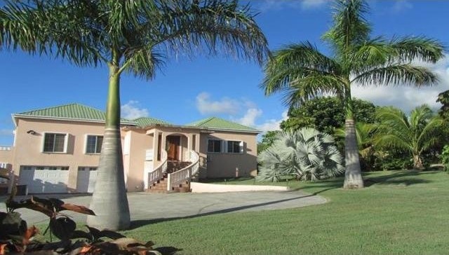 Almost 360, Paradise Estate
