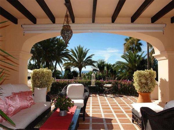 6 bedroom Detached Villa For Sale:.. - 2