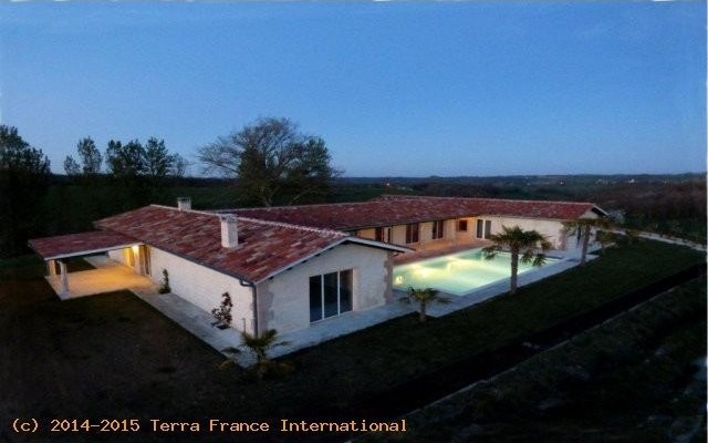 *spanish Villa In South Of France*..
