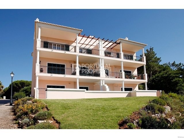 Well located Studio Apartment