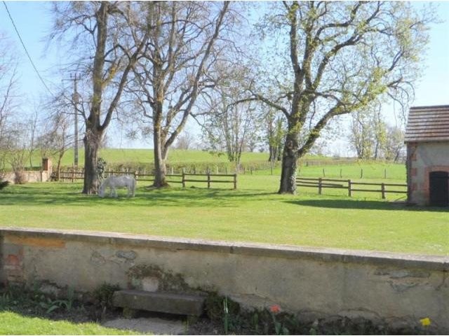 7 bedroom House For Sale: 03000 ALLIER - 2