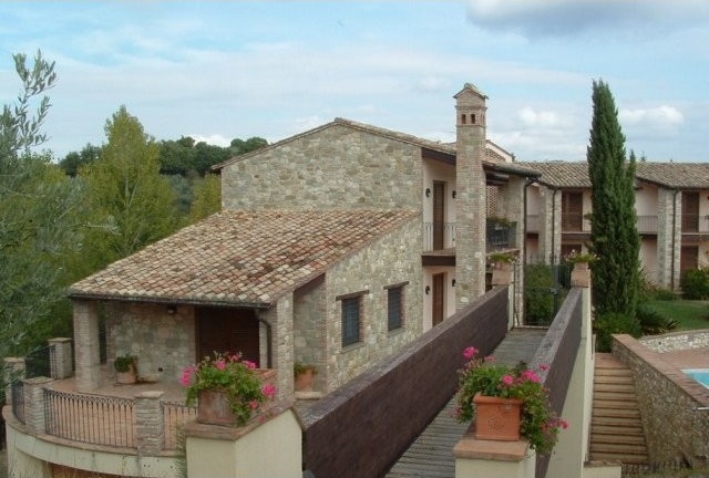 CANALICCHIO DI COLLAZZONE