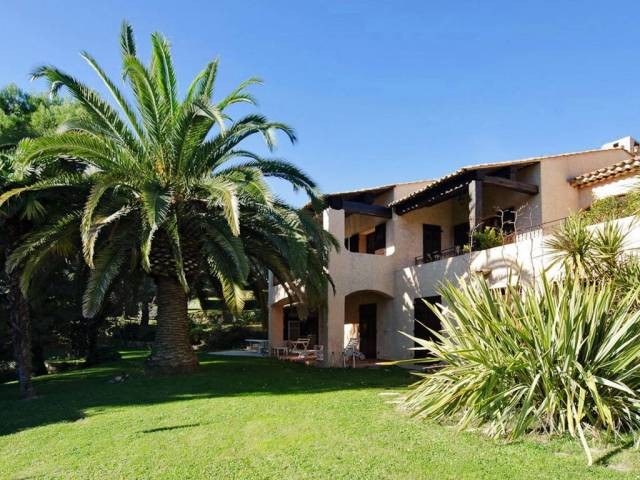 Magnificent Double Villa - 13 rooms -..