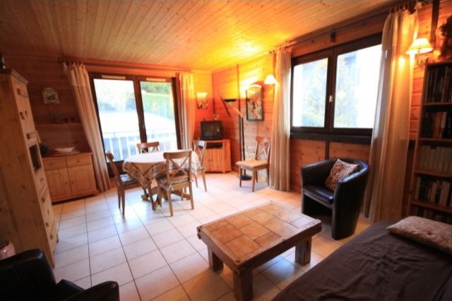 Large 3 bedroom apartment in the centre..