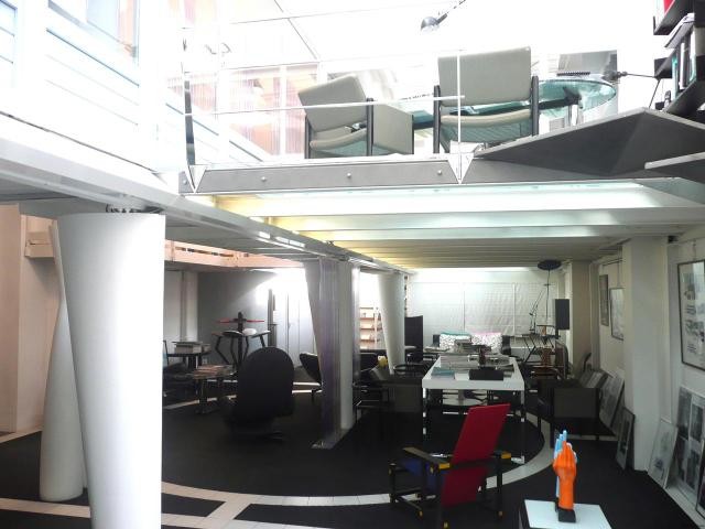 An architect's loft of a whopping 246..