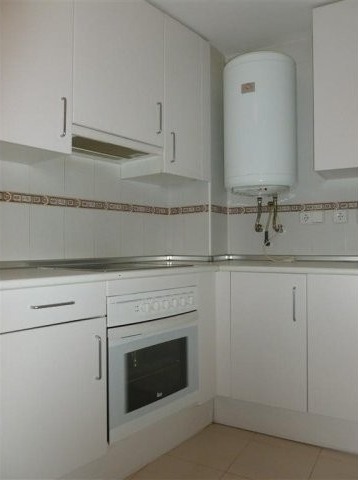1 Bed Apartment for sale in Estepona