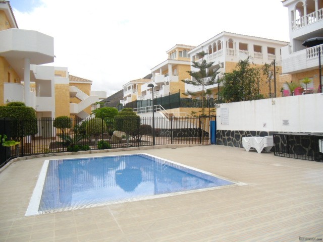 Apartment in Los Cristianos - 2