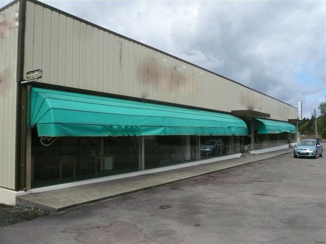 Manufacturing Plant And Showroom In..
