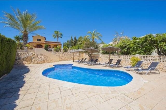Sales villa Calp