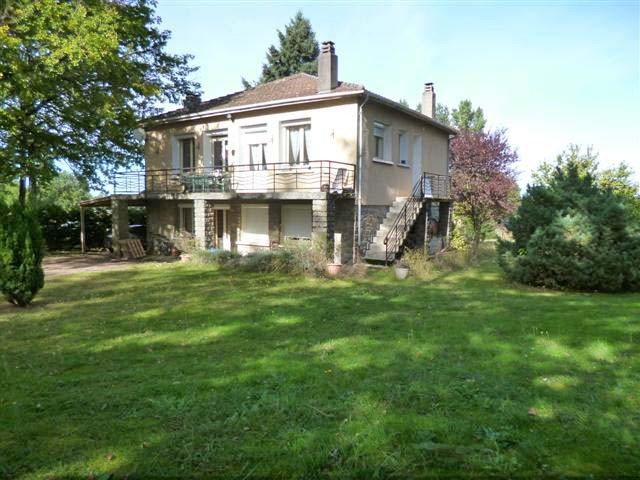 House With Basement, 3 Bedrooms And A..