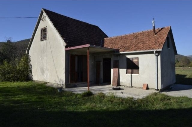 House in Miločani, Nikšić