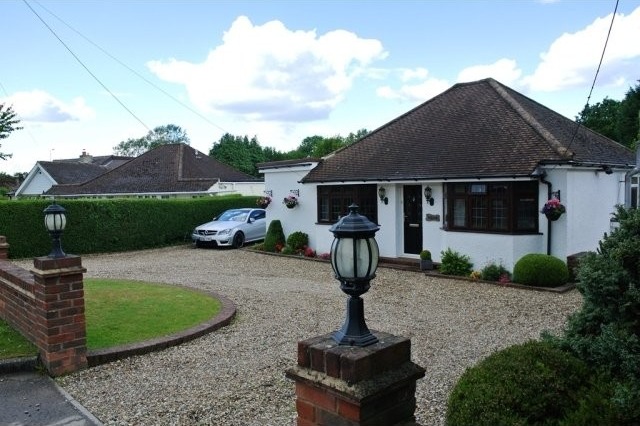 Magyar, West Kingsdown £579,995