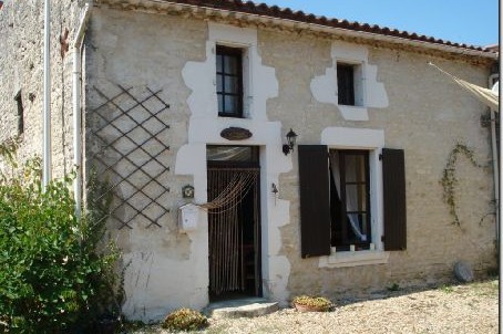 Stone House For Sale Aulnay - 2