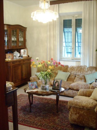 Village/town House - For Sale - West of..