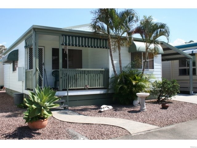 Pacific Palms Village Burpengary -..