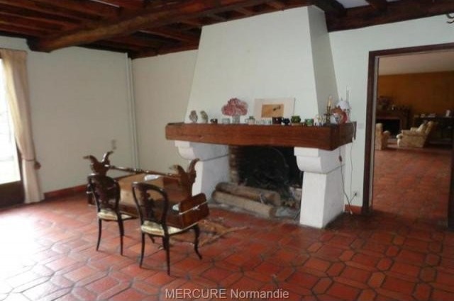 6 bedroom House For Sale: 27150.. - 2