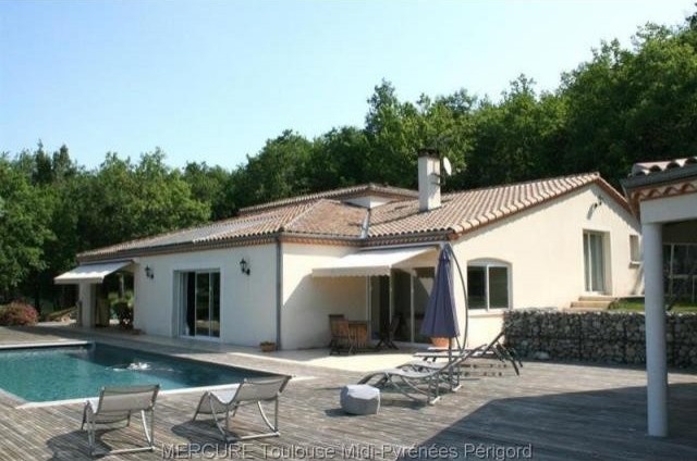 5 bedroom Character For Sale: 47390..