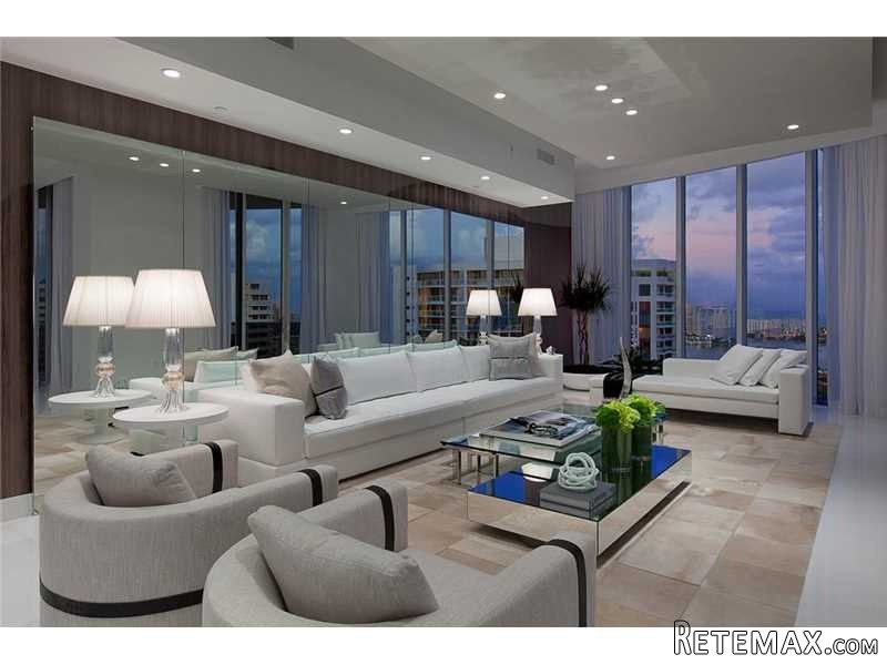 4 bedroom Flat For Sale: 4100 Island.. - 2