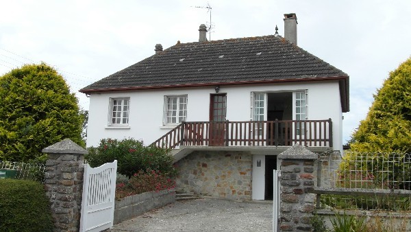Traditional House with Basement - 2