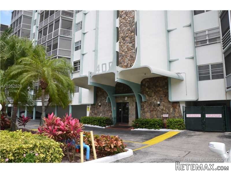 2 bedroom Flat For Sale: 400 Diplomat..