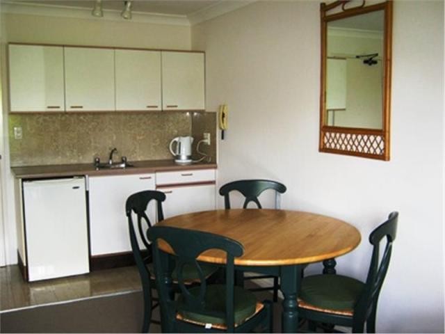 Bougainvillea Retirement Village -.. - 2