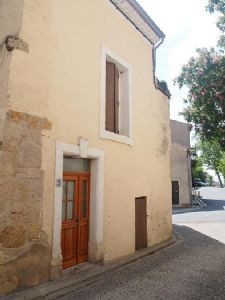 Pretty Renovated And Fully Furnished..