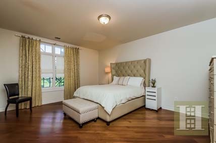 2 bedroom Apartment For Sale: 55 1ST.. - 2