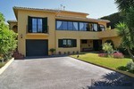 4 Bedrooms - Villa - Malaga - For Sale