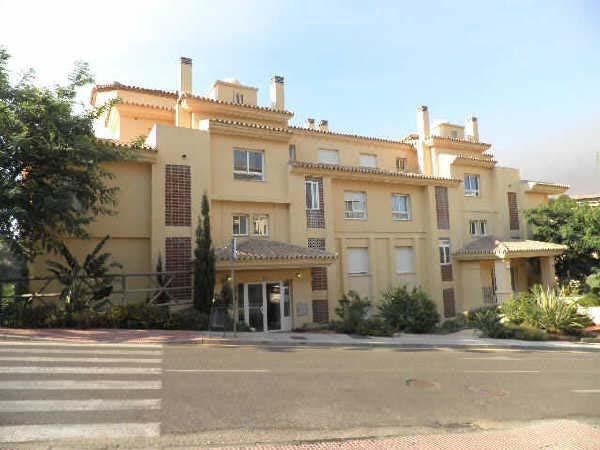 Apartment - Property located in.. - 2