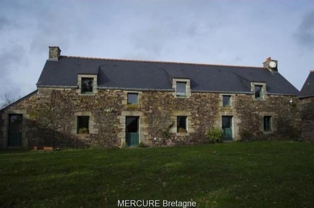 3 bedroom Character For Sale: 56350.. - 2
