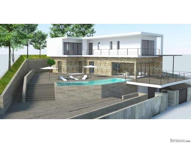 4 bedroom Villa For Sale: Sea Views..