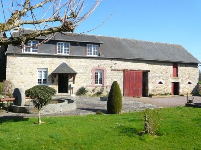 Former Farmhouse Complex, Nice Setting