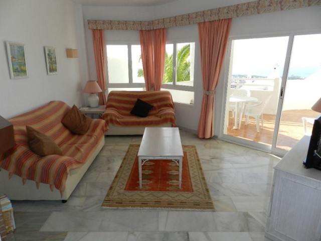 Apartment - Elevated Ground Floor.. - 2