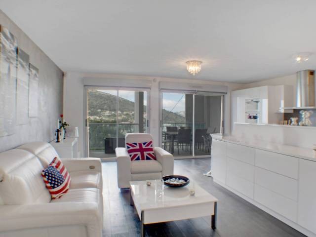 Stunning modern 2 bedroom apartment..