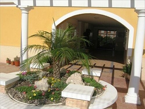 A BARGAIN 1 BED APART
