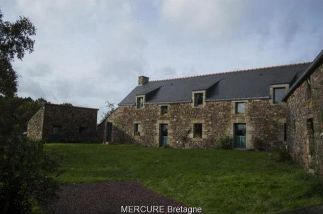 3 bedroom Character For Sale: 56350..