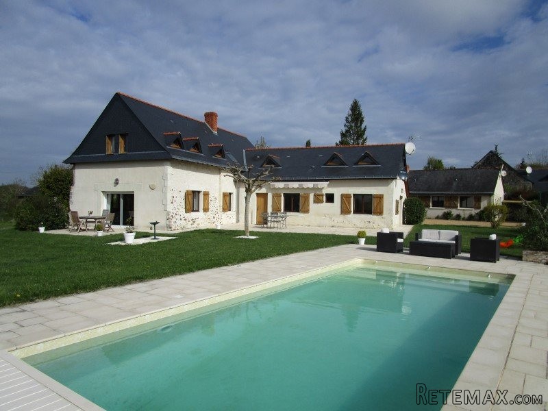 Pretty Stone House Set In Hamlet With..